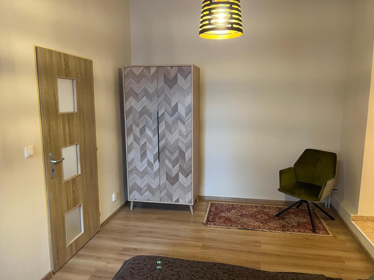 M&M Apartment, Free Parking Karlovy Vary Eksteriør bilde